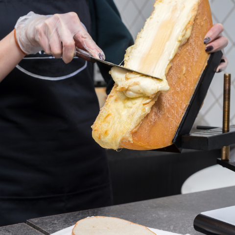 Raclette du Valais AOP Bruson.